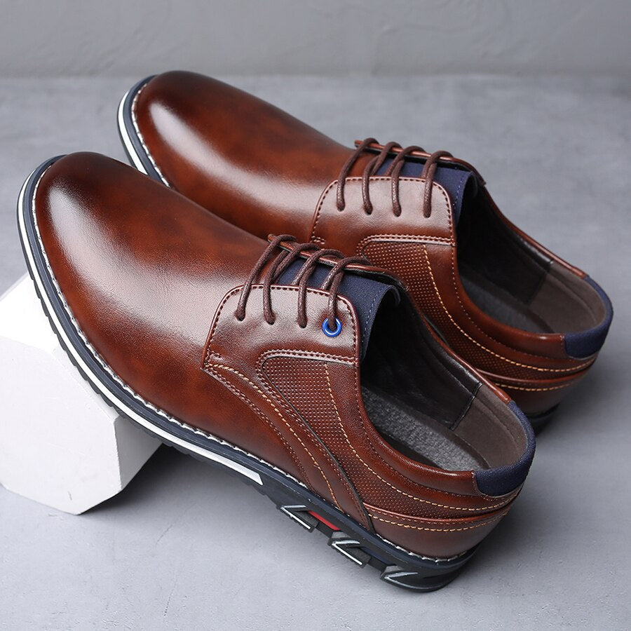 Men's Lace-Up Loafers with Cushioned Sole and Stitch Panel Detail