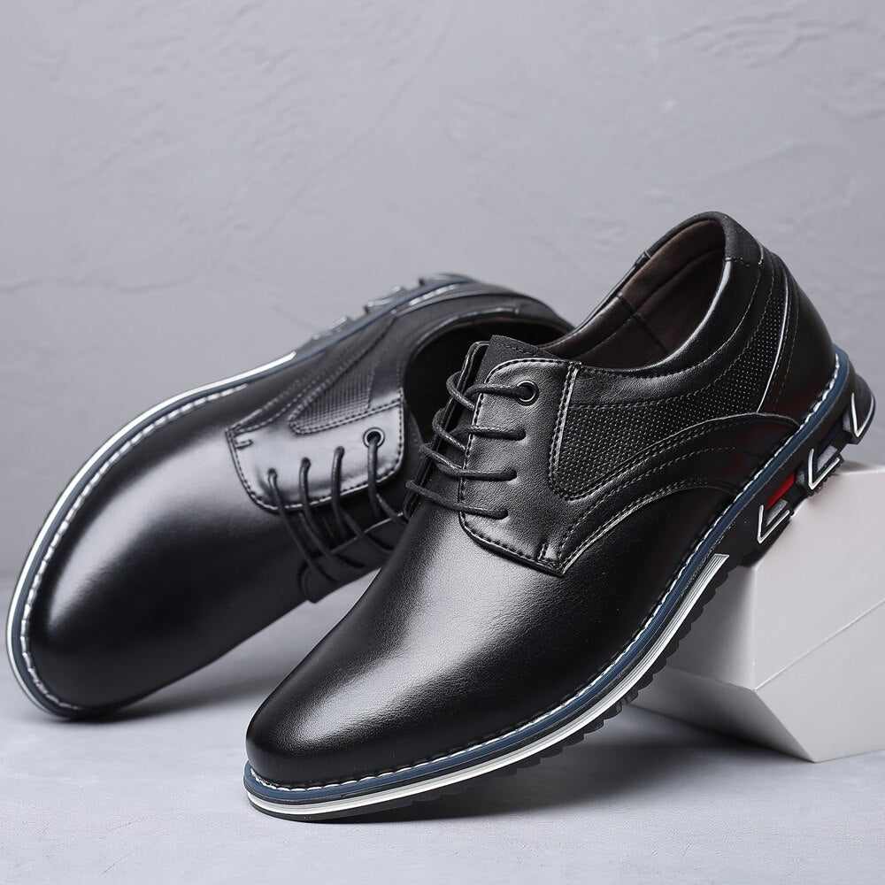 Men's Lace-Up Loafers with Cushioned Sole and Stitch Panel Detail